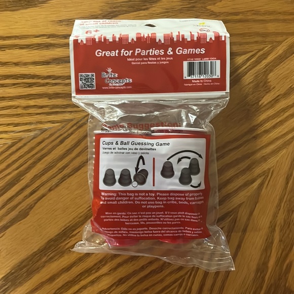 MINI PONG SET! So cute! Miniature pong cups and balls • NWT - Picture 4 of 7